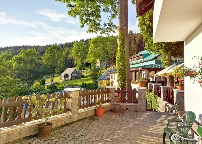 Hotel V Nebi Josefův Důl u Jablonce nad Nisou Foto