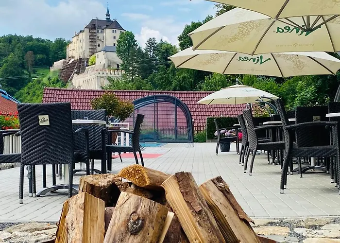 Uniqhotel Cesky Sternberk photo