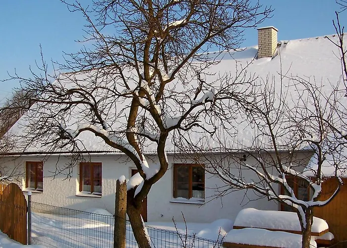 foto di Holiday Home Chrastov By Interhome Cernov