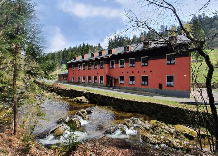 Hotel Petski Strazne photo