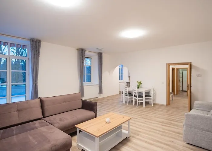 Hotel Zamecek Raspenava photo