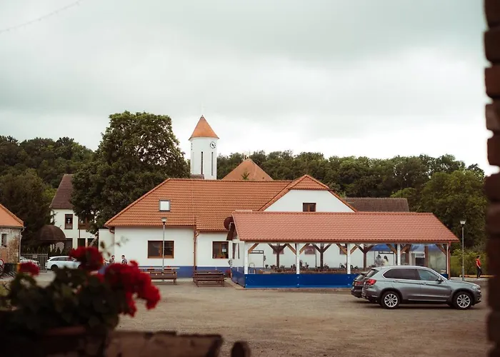 Hotel Cechuv Dvur Louka  fotorgafie