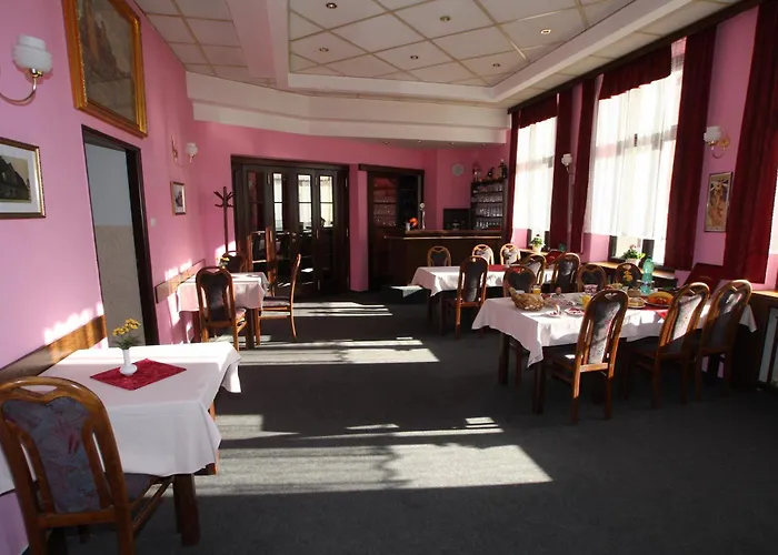 Hotel Srejber Cerveny Kostelec photo
