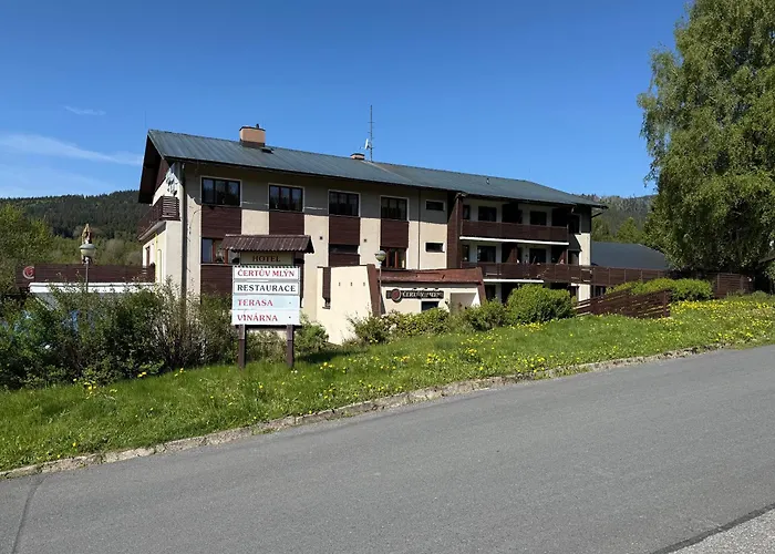 Hotel Certuv Mlyn Spicak photo