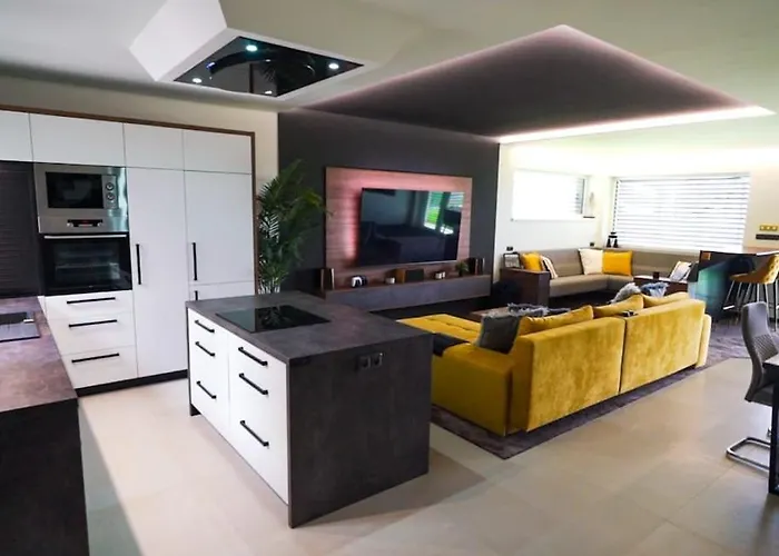 Modern Lake Cabin With View Roudno fotorgafie