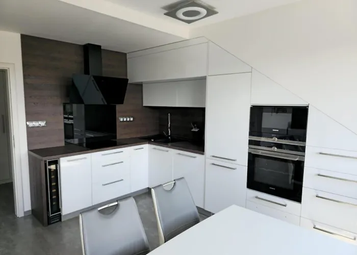 Apartman 3 Kk, Moto Gp 5Min, Garaz Veselka  photo