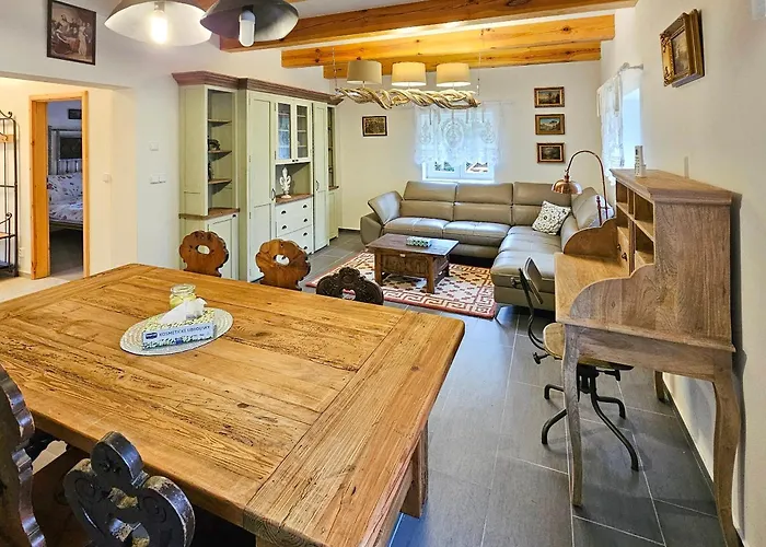 Chalupa Skelna Hut Chudenin foto