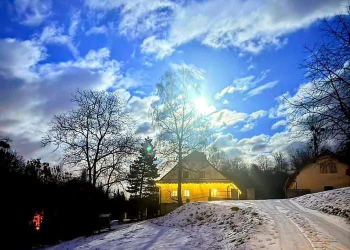 トゥジネッツ Kousek Rajeヴィラの写真