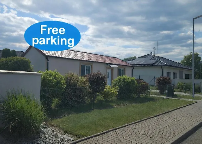 Olsany Home - Utulny Privatni Domek Se Zahradou A Parkovanim U Olomouce - Private House With Garden And Parking Near Olomouc photo