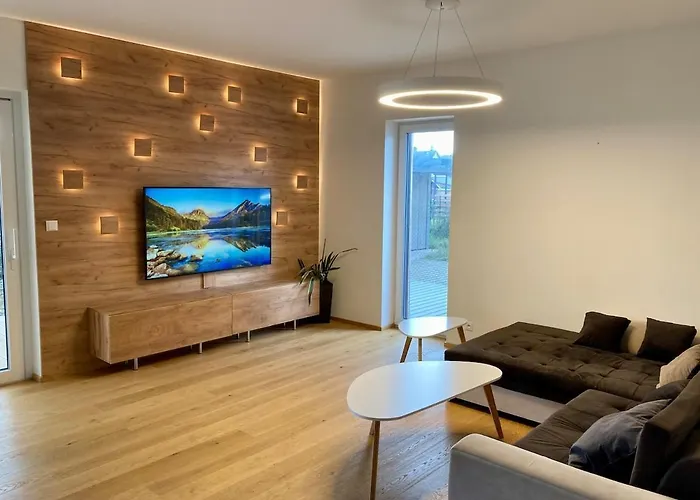 וורצ'לאבי Luxury House With Sauna And 3 Bedrooms With 8 Beds In The Krkonose Mountains תמונה