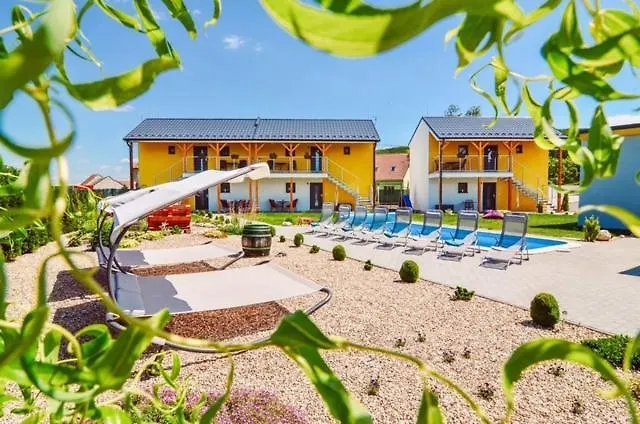 Apartmany Milovice foto