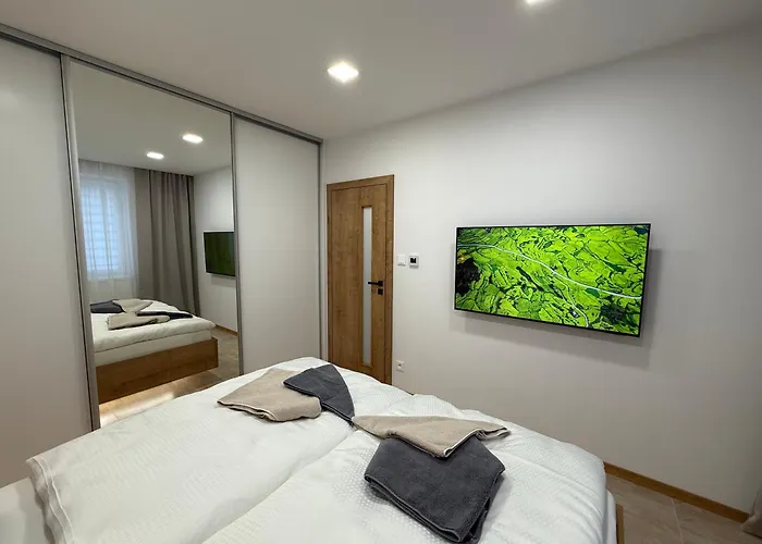 Luxury Apartment Near Prague - Garden - Parking Měchenice φωτογραφία