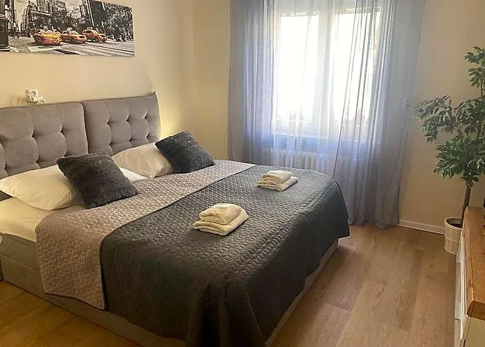 Sting Apartments Havirov Senov photo
