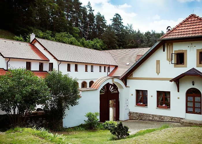 Trilety Mlyn Hotel Police  foto