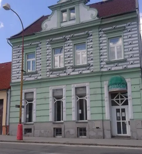 מלון Milevsko U Jindricha תמונה