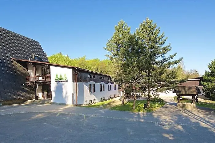 Hotel Pod Saumburkem Rajnochovice photo