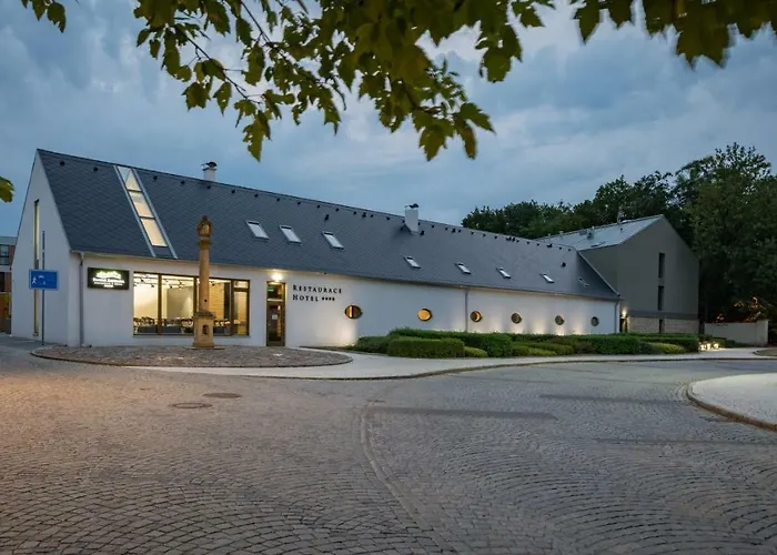 Hotel Panska Zahrada Dobřichovice fotoğrafı