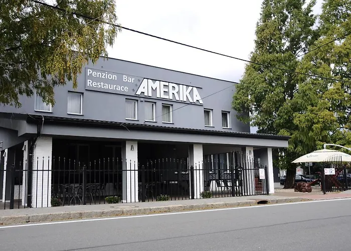 Restaurace A Hotel Amerika Havířov照片